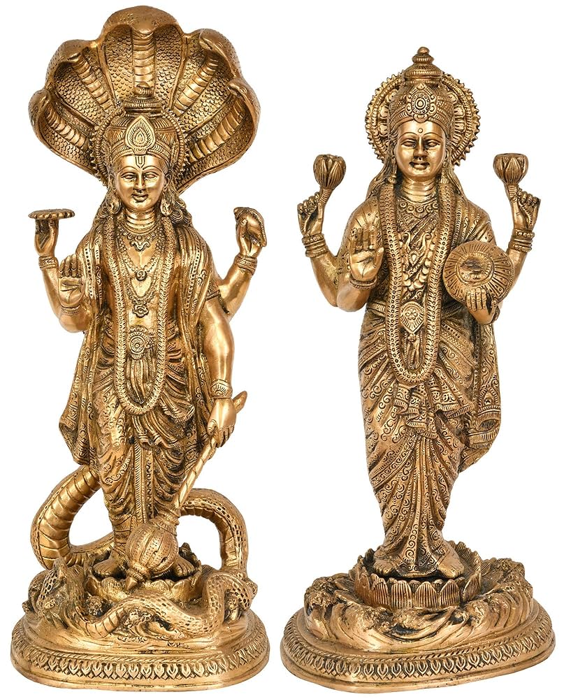 女神像，真鍮製，工藝美術品，高63cm，重9000克。 女神像，真鍮製，工藝美術品，高63cm，重9000克。